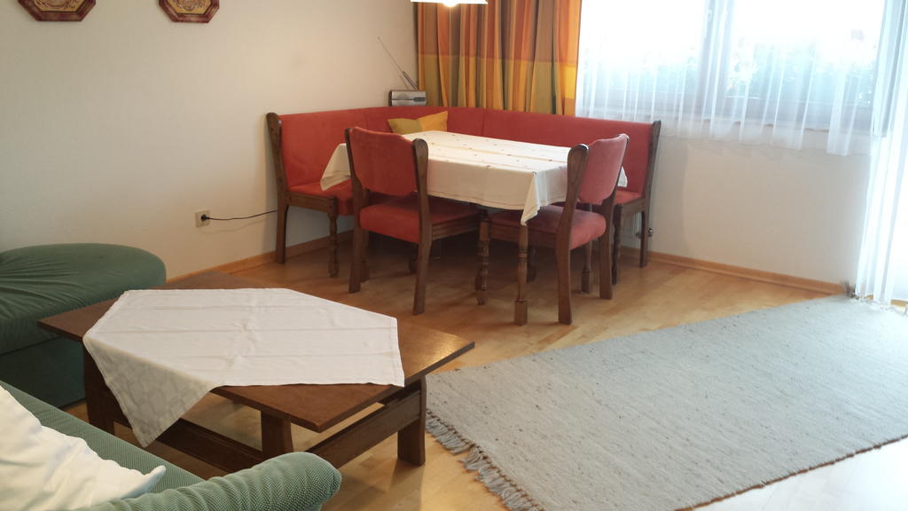 Haus Fichtenstamm Seefeld in Tirol Room photo